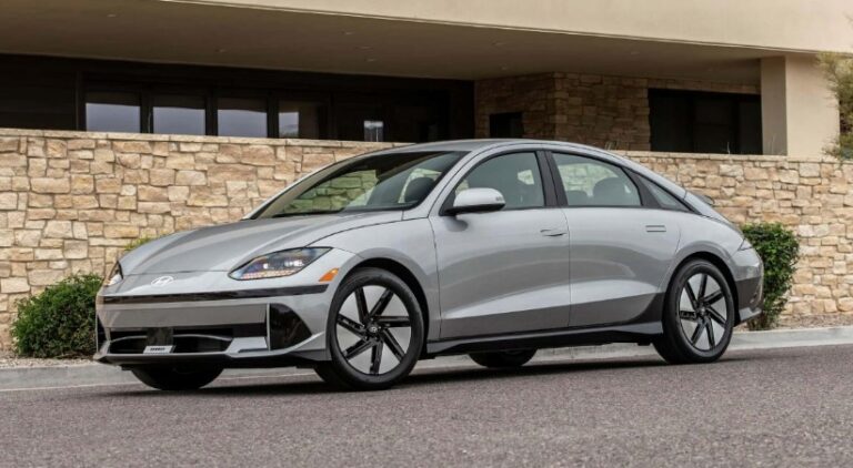 New 2026 Hyundai Ioniq 7 EV Pictures