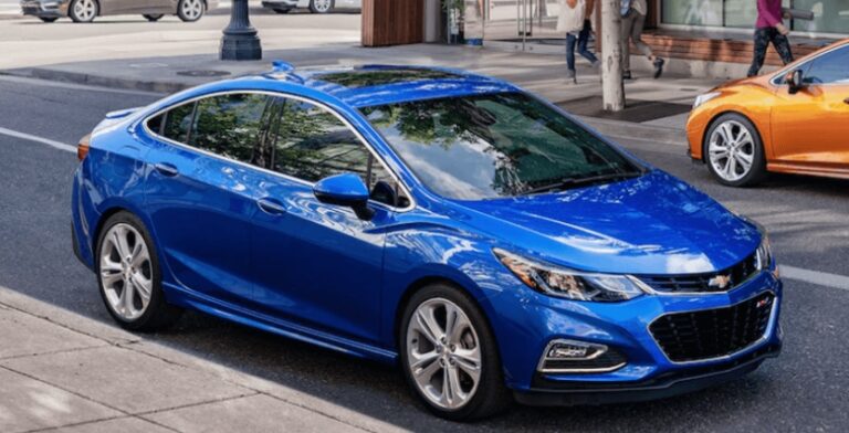 2026 Chevrolet Cruze LT MPG